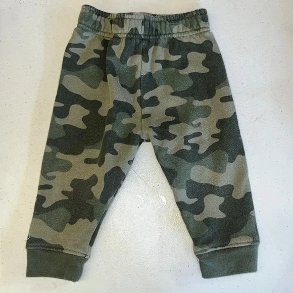 Set of 4 pairs of 12-month Sweatpants - Picture 6 of 12